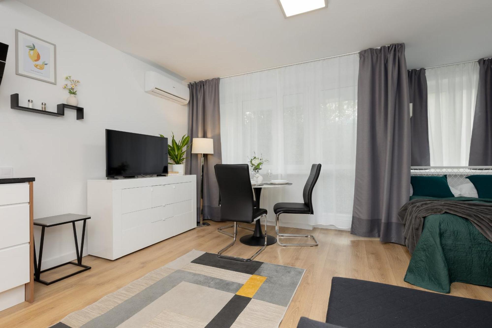 Studio Bruna Metro Pole Mokotowskie By Noclegi Renters Warszawa Eksteriør bilde